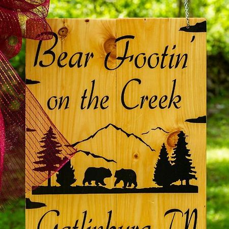 Bear Footin' On The Creek Villa Gatlinburg Exteriör bild