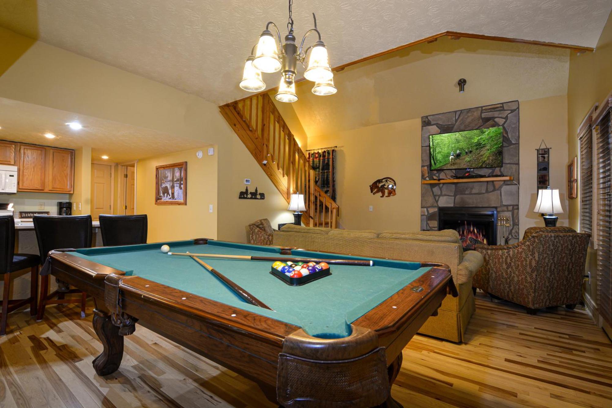 Bear Footin' On The Creek Villa Gatlinburg Rum bild