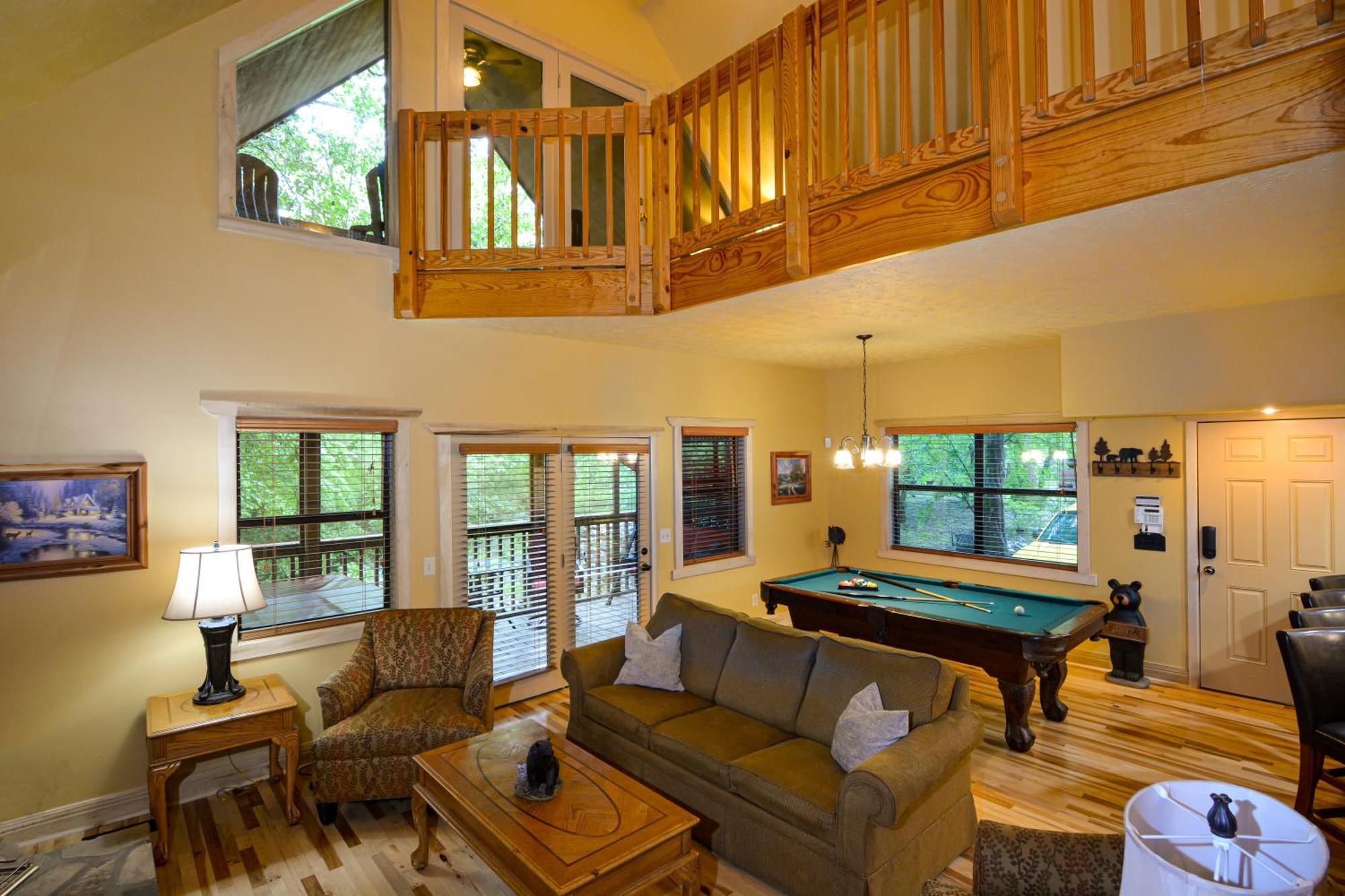 Bear Footin' On The Creek Villa Gatlinburg Rum bild